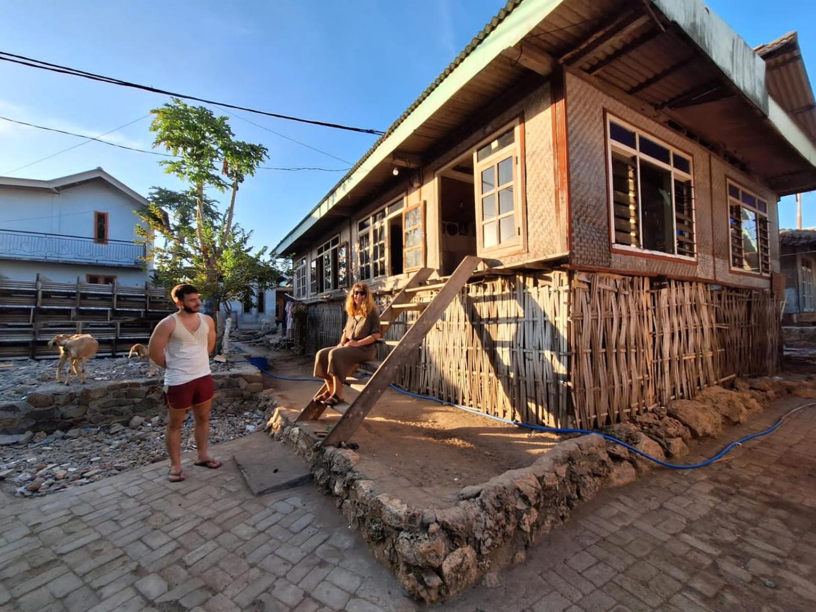 Masbagik D' Carasti Bungalow מראה חיצוני תמונה